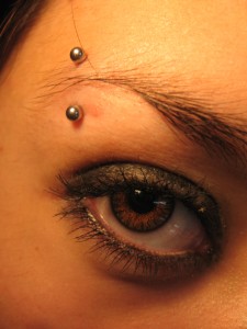 Eyebrow Stoke-on-trent Body piercing - Hanley, ear, Newcastle, stafffordshire