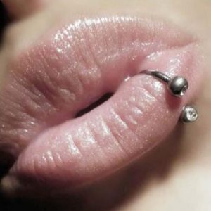 Lip Piercing Stoke-on-trent Body piercing - Hanley, ear, Newcastle, stafffordshire