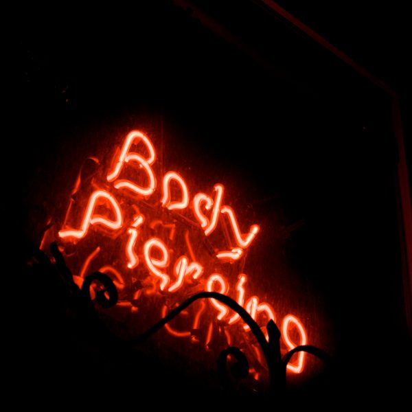 Body piercing jewellery and belly button rings in StokeonTrent